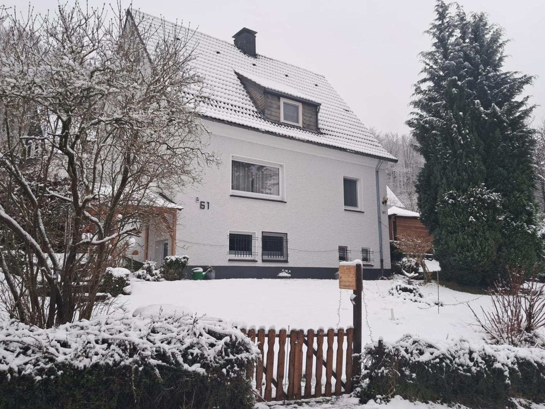 Yalet Ferienhaus 2 Appartementen Vlakbij Willingen Brilon-Wald ภายนอก รูปภาพ